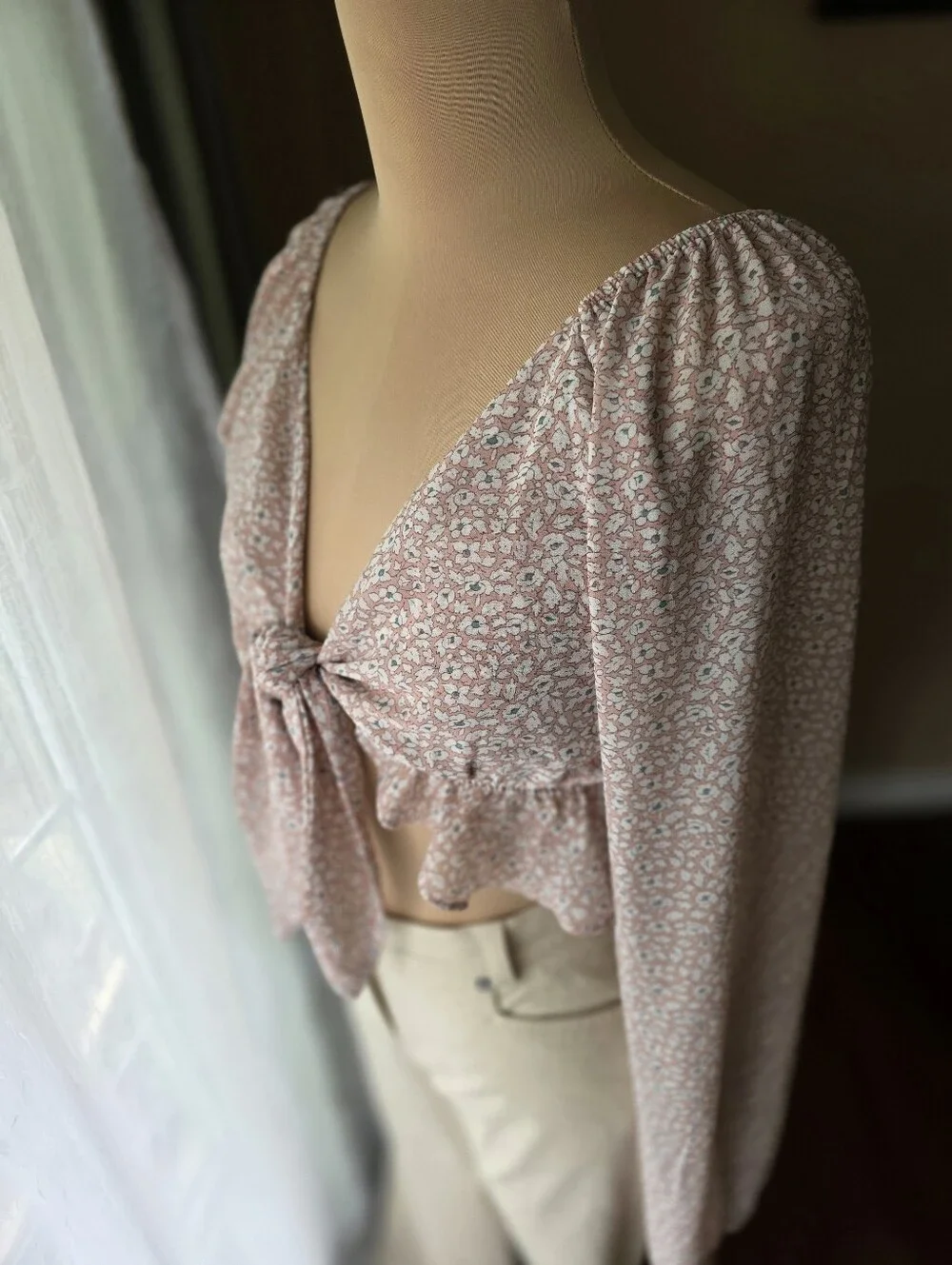 Princess Polly Neima Pink Floral Tie Front Long Sleeve Ruffle Crop Top - Size 6